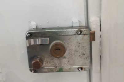 舊式鐵門鎖更換